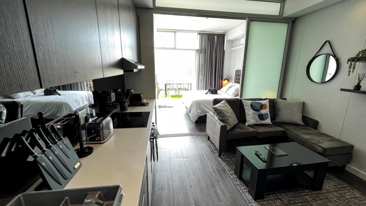 Modern Luxury Studio With Breathtaking City Views - No Load Shedding Кейптаун Екстер'єр фото