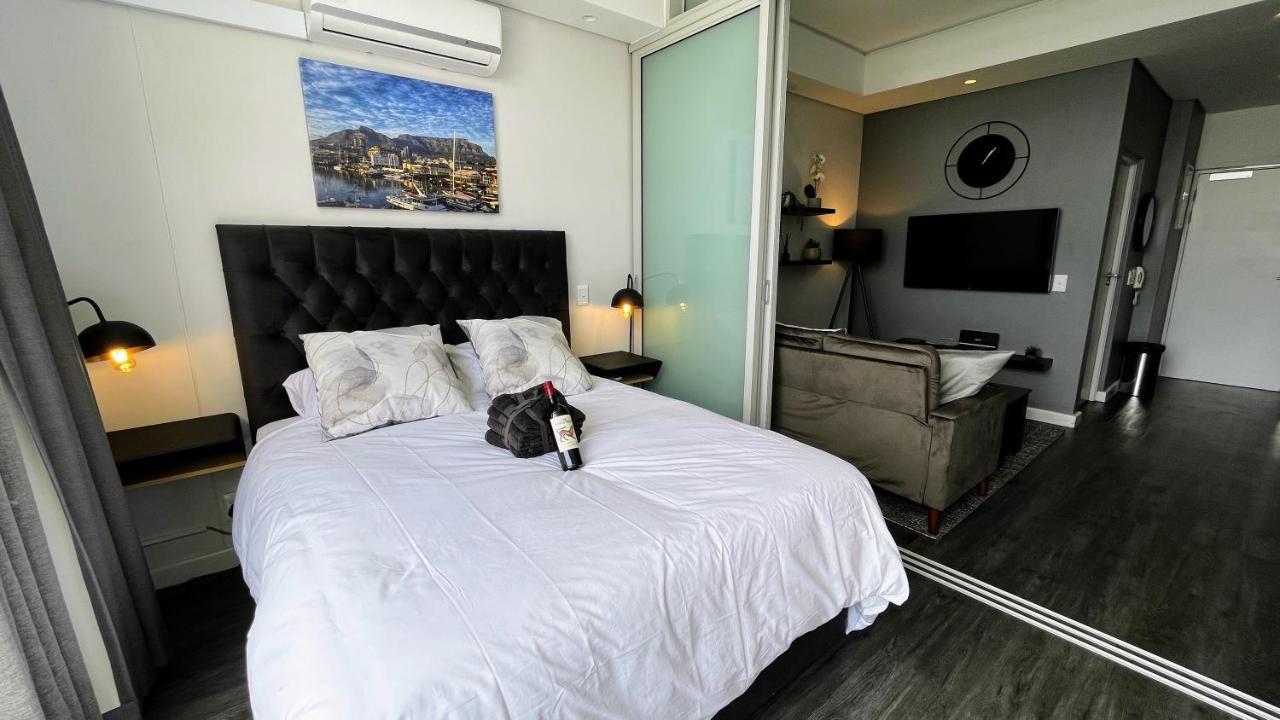 Modern Luxury Studio With Breathtaking City Views - No Load Shedding Кейптаун Екстер'єр фото